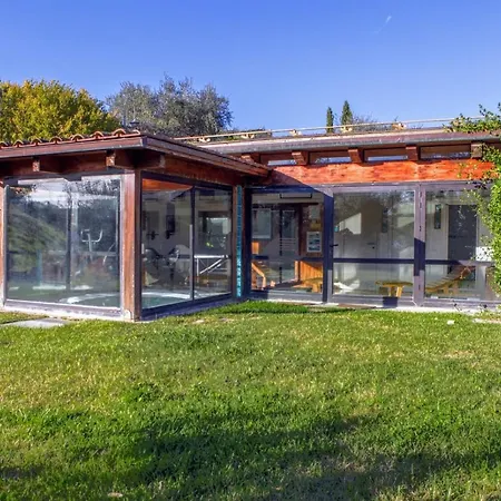 Sleeps 10 Pool Air Con Wifi Вилла Toscella