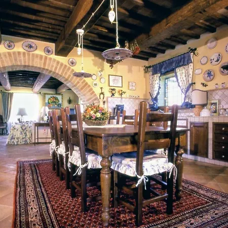Sleeps 10 Pool Air Con Wifi Toscella