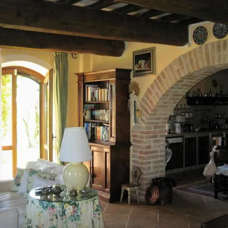 Sleeps 10 Pool Air Con Wifi Вилла