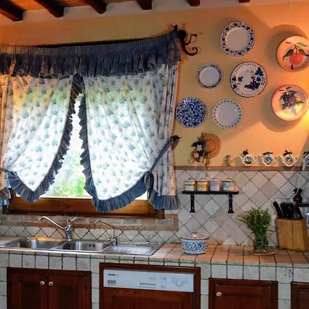 Вилла Sleeps 10 Pool Air Con Wifi